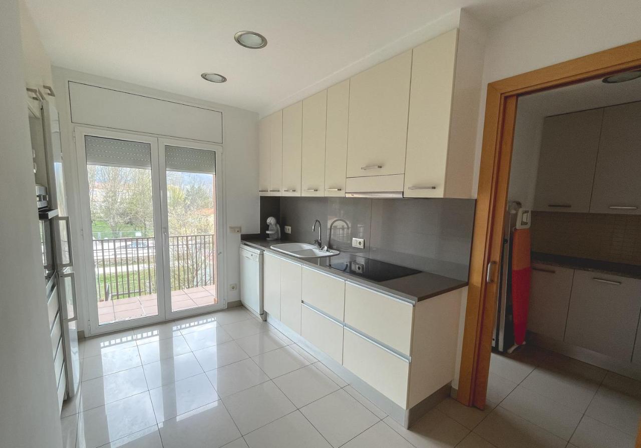 Mestre Tornabell 11 Bas Exterior photo