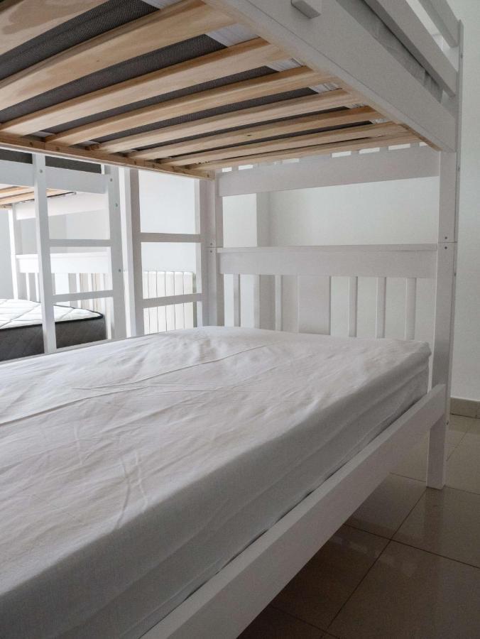 Mestre Tornabell 11 Bas Exterior photo